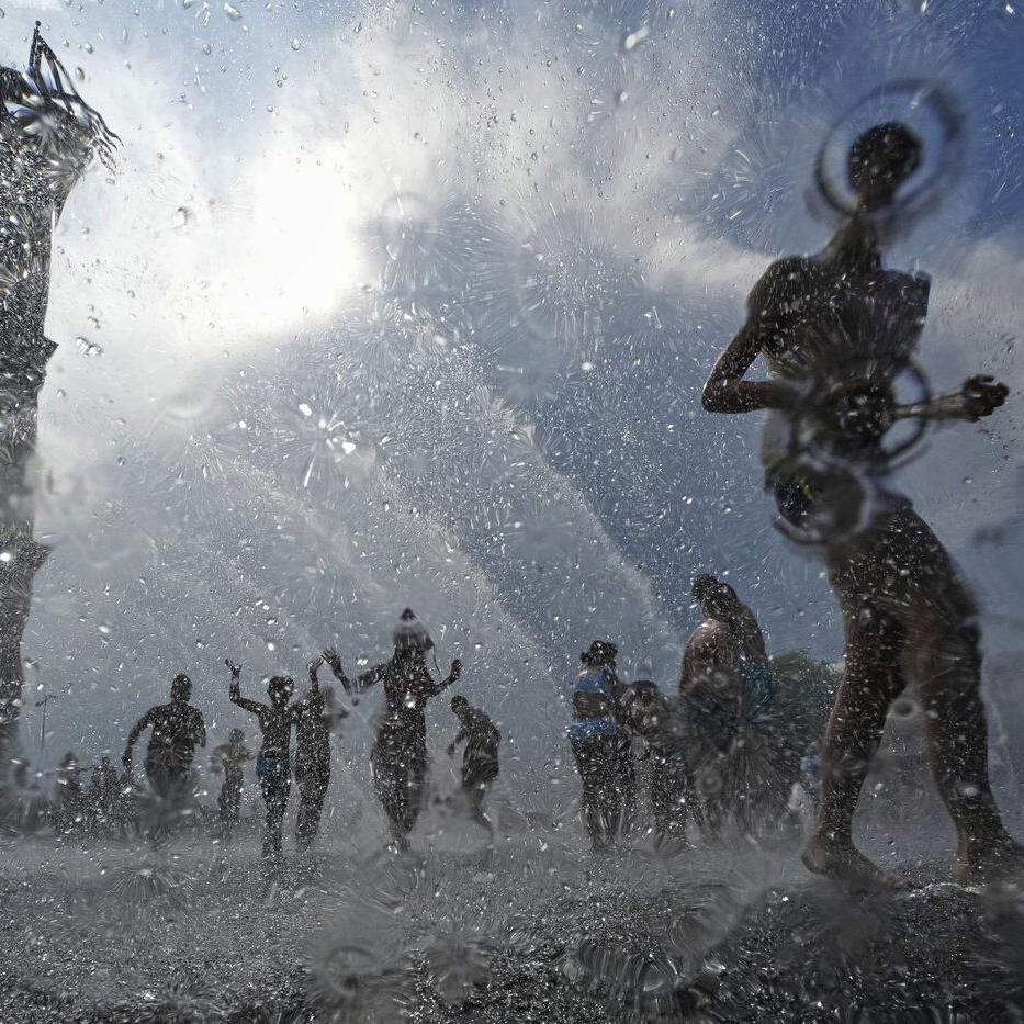 The top photos of the day by AP's photojournalists